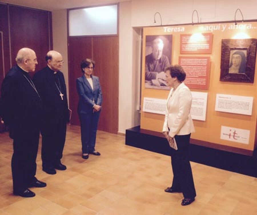 Inaugurada la exposición “Espacio Teresa” de la Institución Teresiana