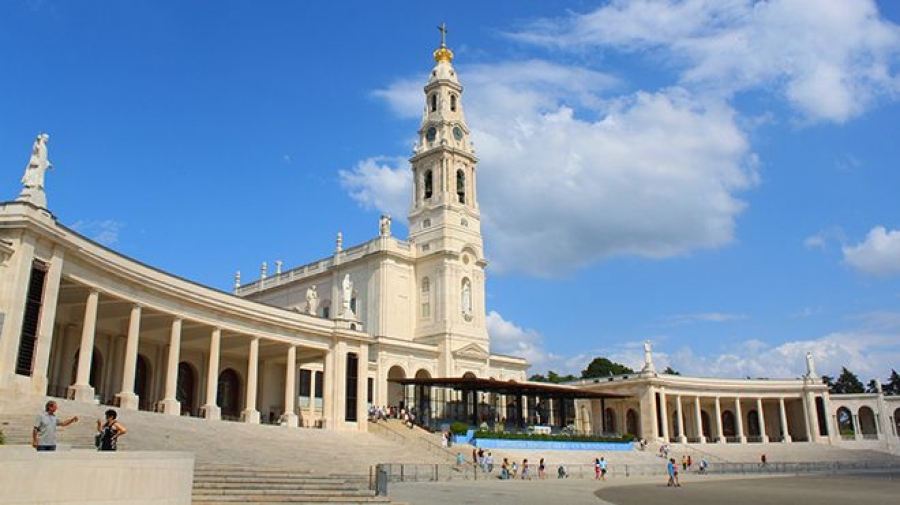 San Ignacio de Loyola de Torrelodones peregrina a Fátima