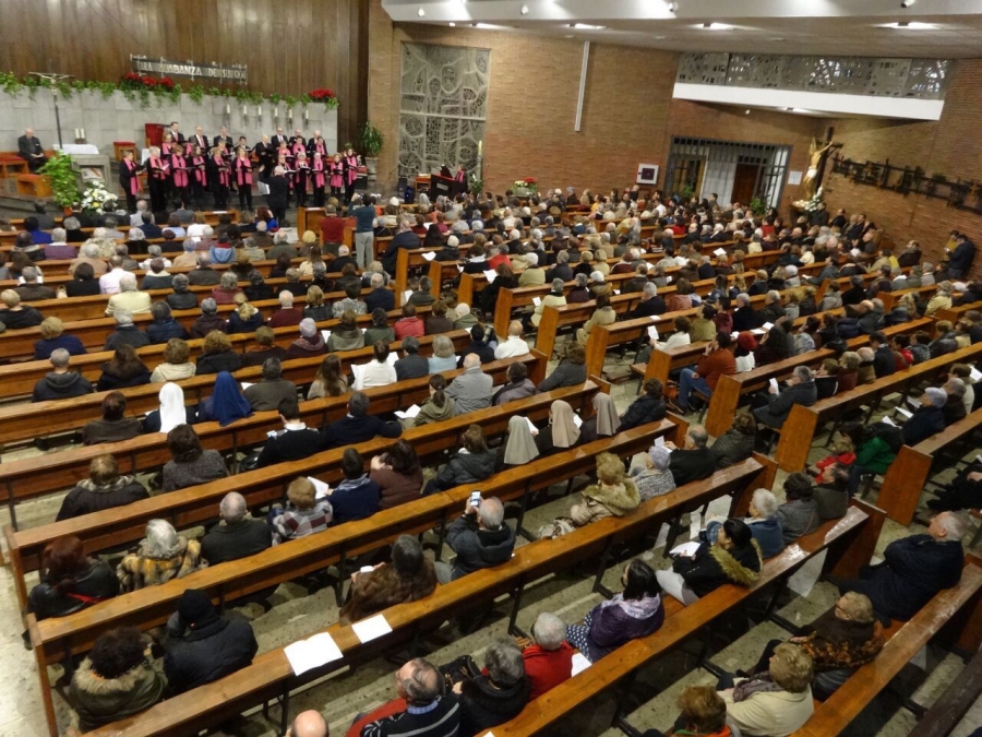 La parroquia Nuestra Señora de las Delicias acogió un encuentro ecuménico de coros