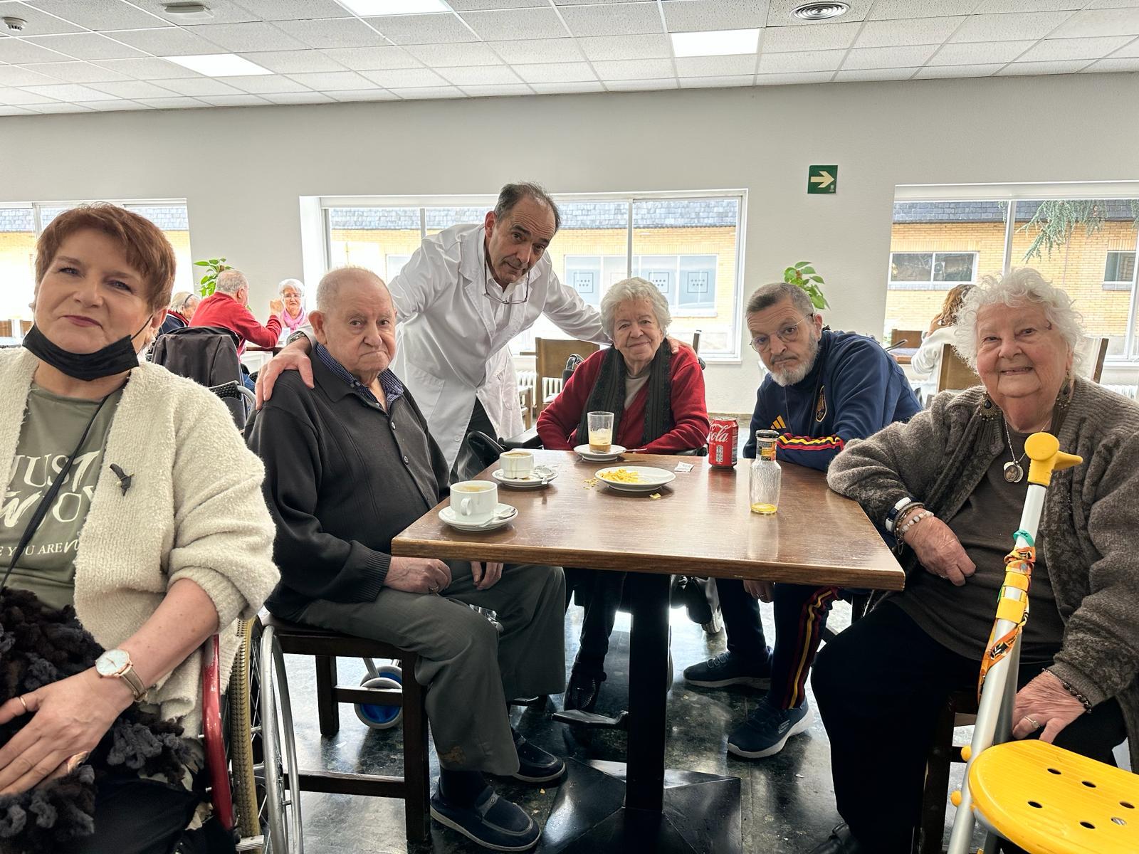 Bienvenido Nieto residencia