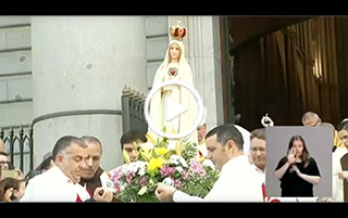 La catedral de la Almudena acoge una Eucaristía en el centenario de las apariciones de Fátima