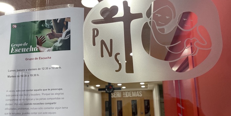 CartelGrupoEscucha24