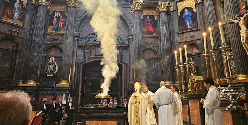 Detalle Incienso Altar SSA Jun24