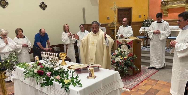 Eucaristia Ricardo Parroquia Aravaca24