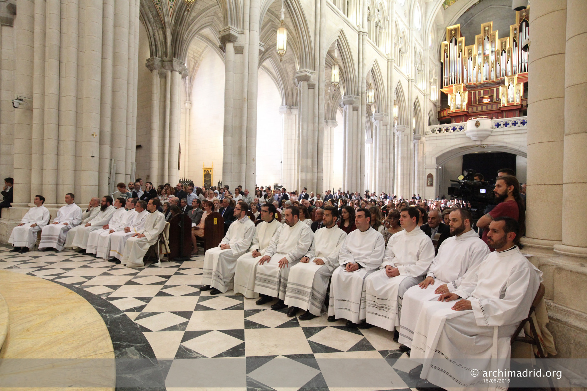 2016-06-18 - Ordenación de diáconos 2016