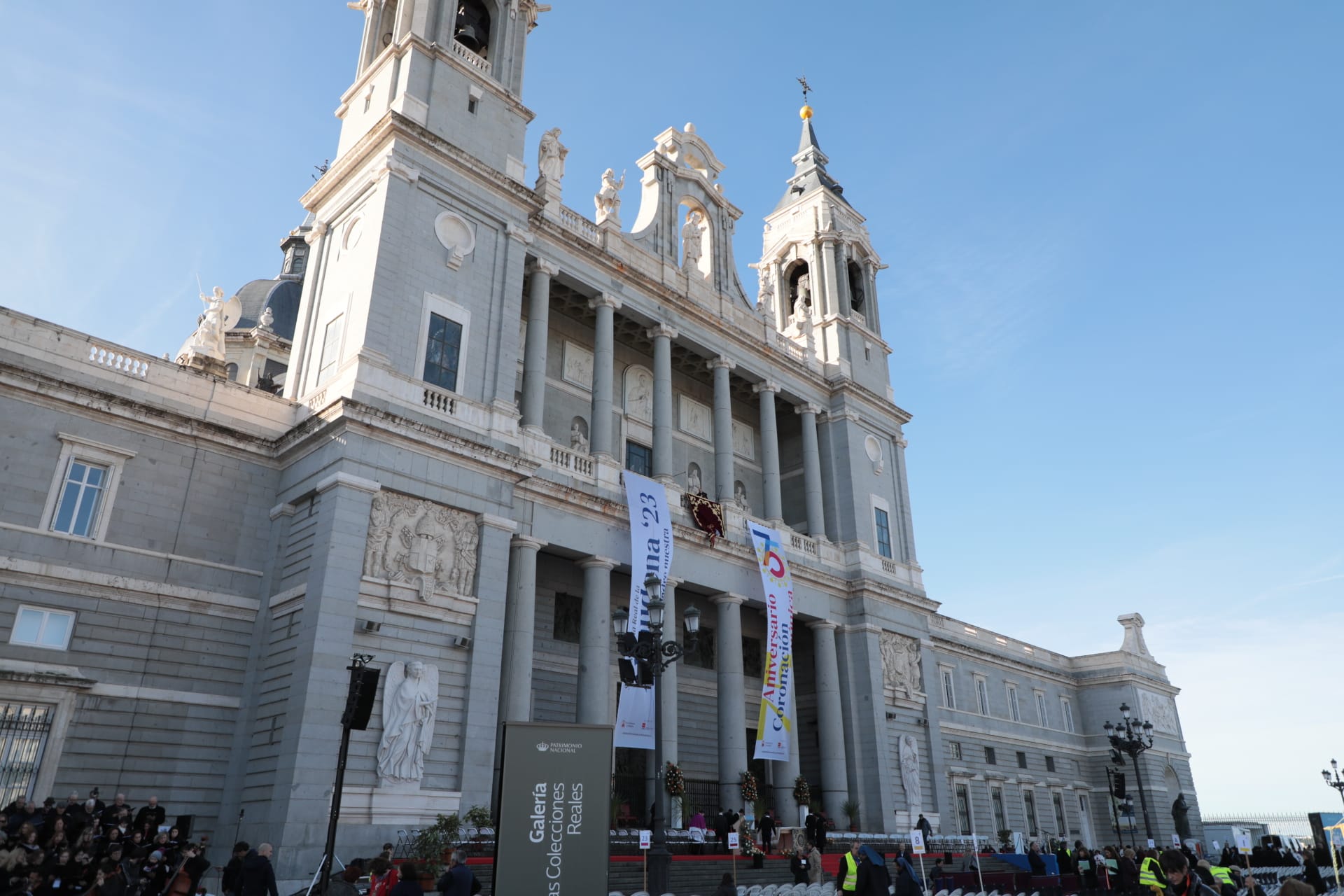 2023-11-9 - Misa y procesión de la Almudena 2023