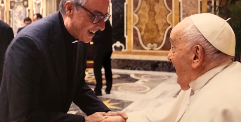 Guillermo Cruz Saluda Papa Francisco