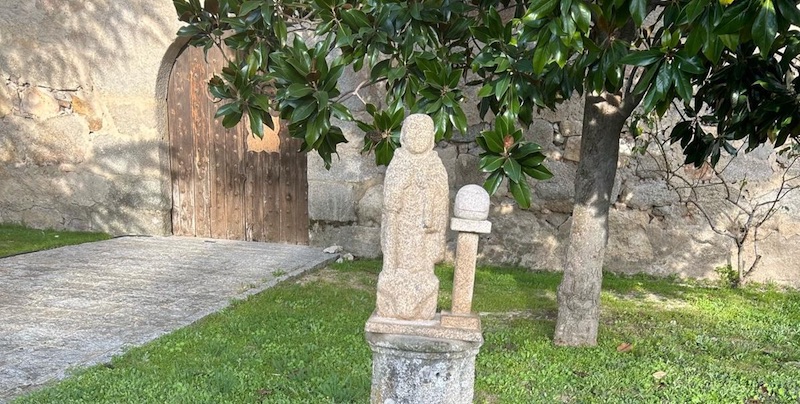 ImagenPeregrinoMoteroParroquiaNavalagamella24