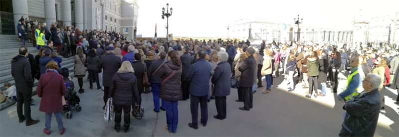 Peregrinacion CatedralAlmudena Vicaria3 Explanada2