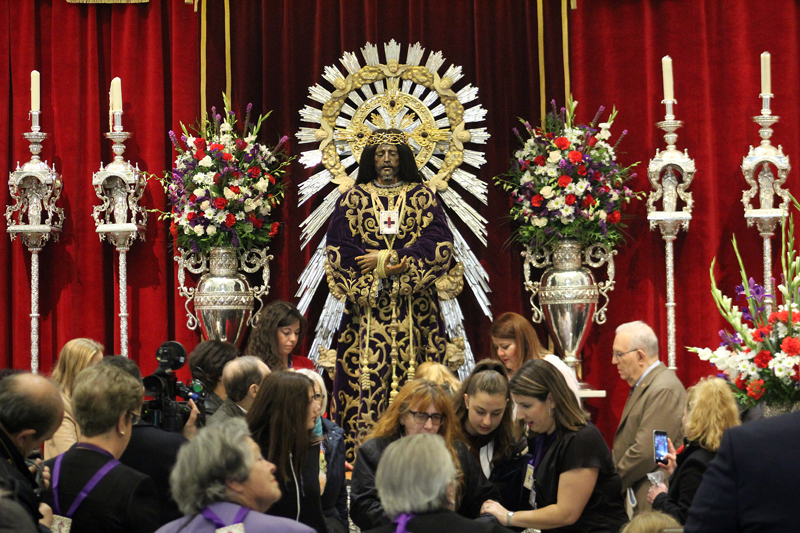 Besapie Medinaceli Cristo
