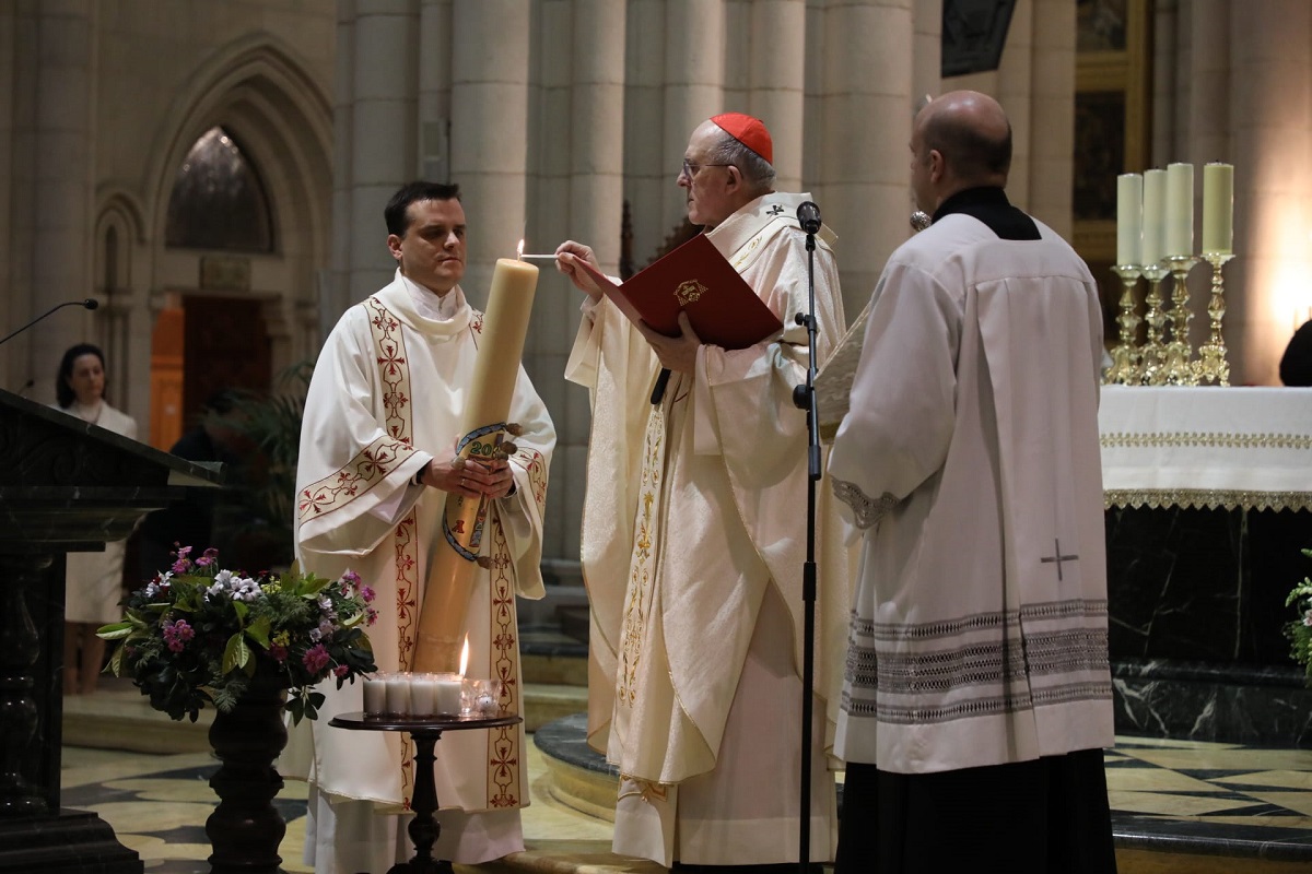 vigilia pascual 2020 cirio