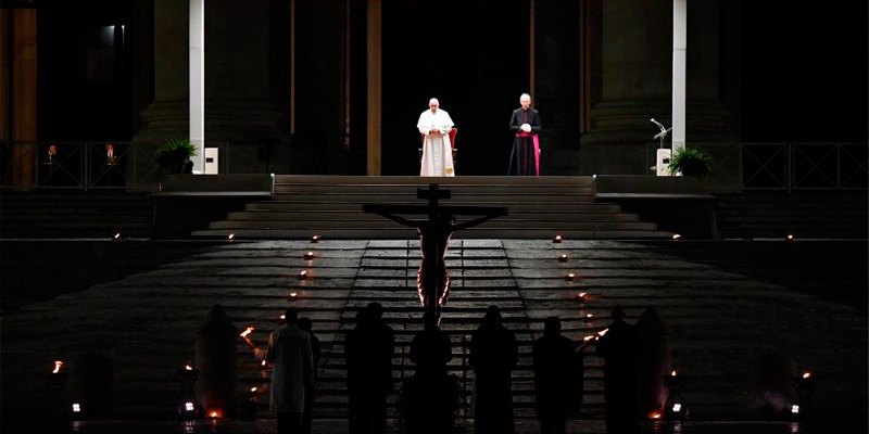 Via crucis Papa 2020 800x400