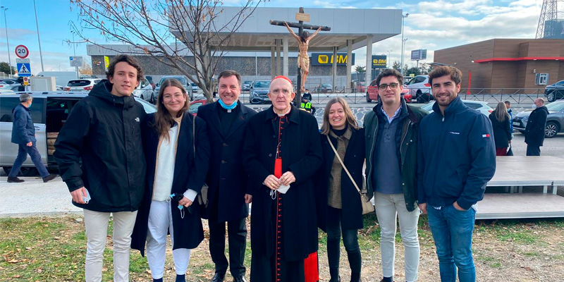 Pirmera piedra santa genoveva 800x400 1