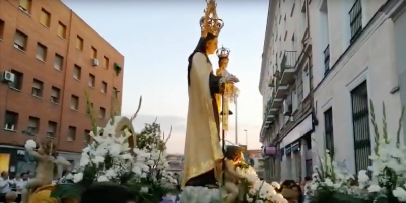 Virgen Carmen Carabanchel procesion