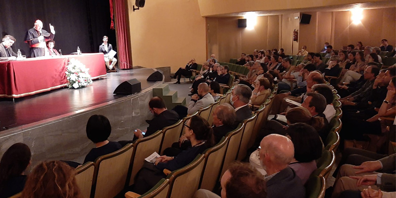 Encuentro profesores universidad mendel salon actos