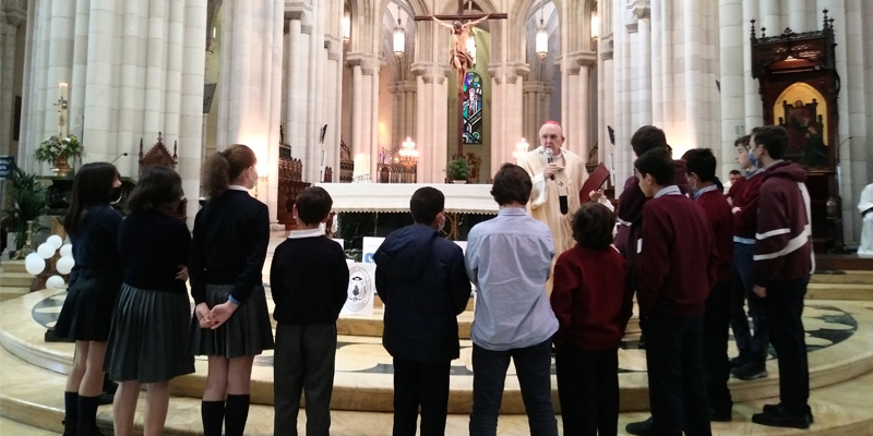 Coles diocesanos misa pascua homilia