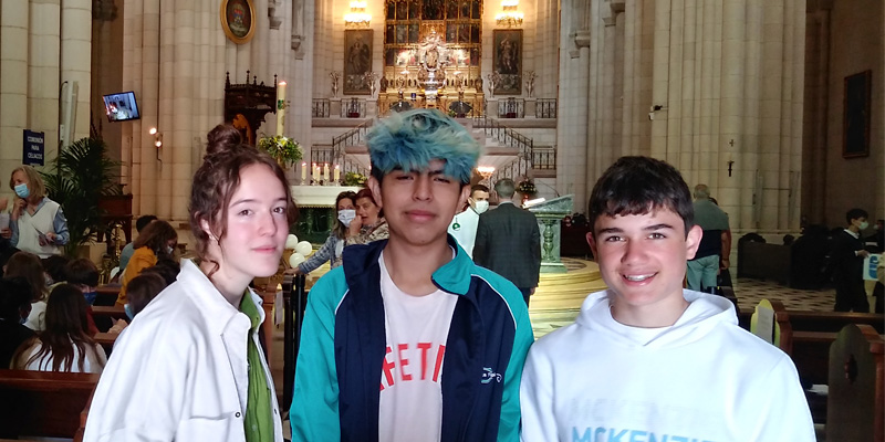 Coles diocesanos misa pascua brian