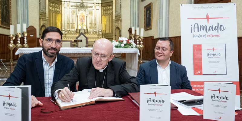 Amado hasta el extremo firma