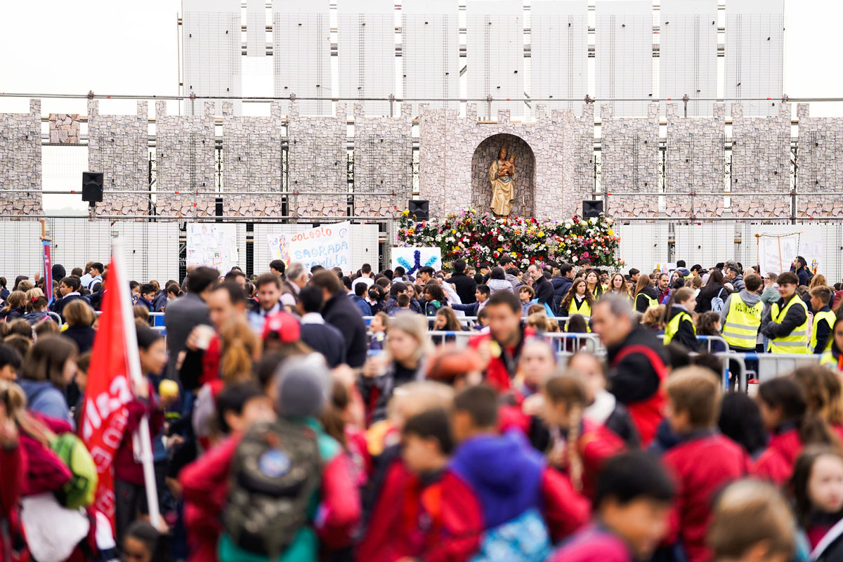 Ofrenda almudena coles general alta