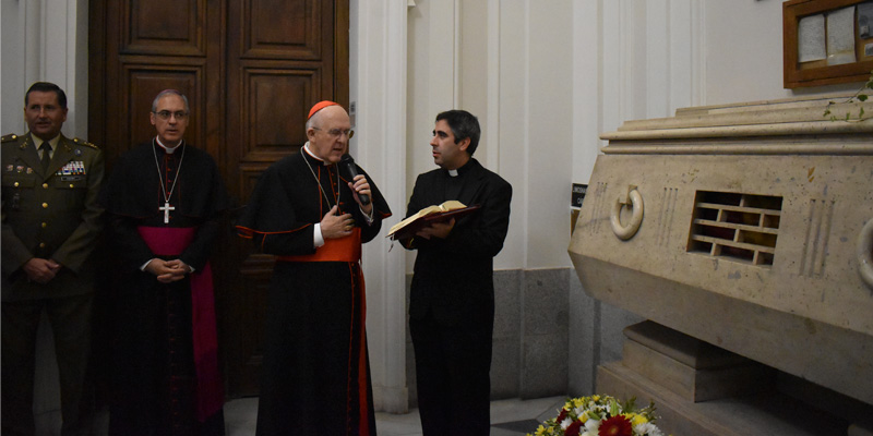 Huidobro clausura tumba