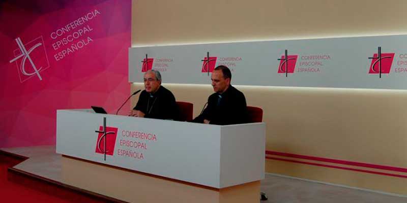 plenaria obispos mesa