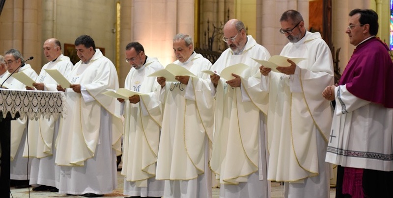 DetalleNombramientoCanonigo2015