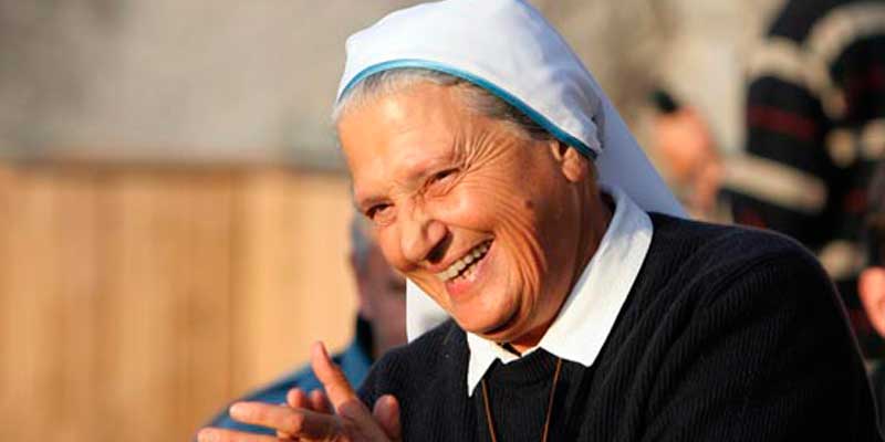 Madre elvira cenaculo plano