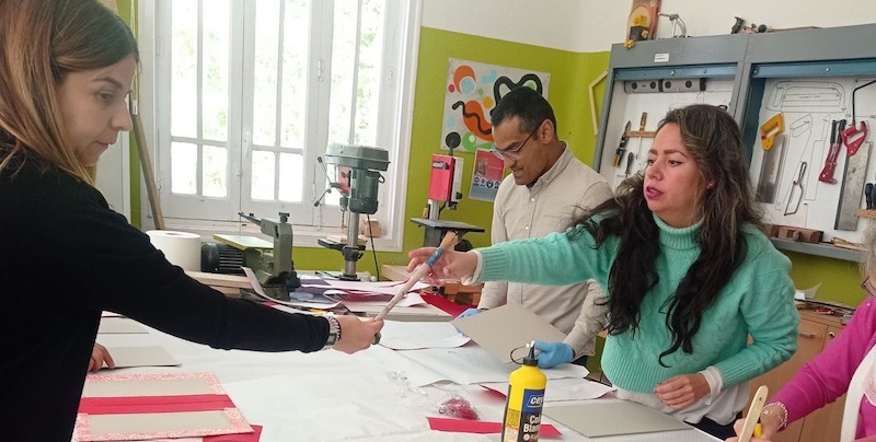Taller Manualidades Caritas24