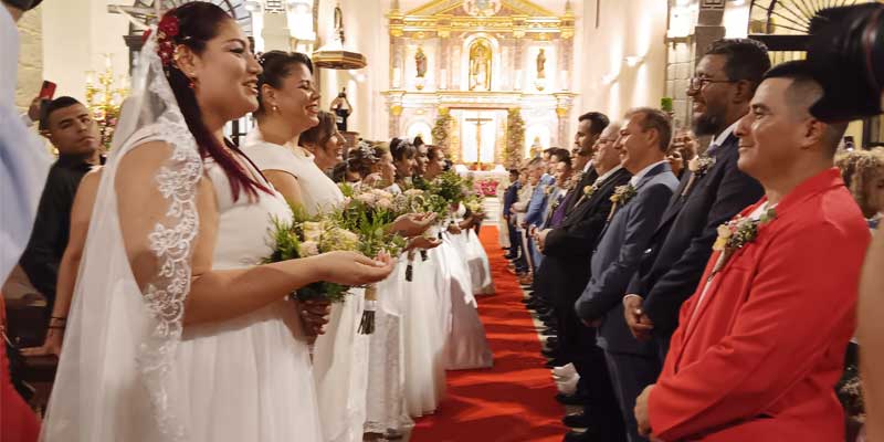 Macroboda alianzas