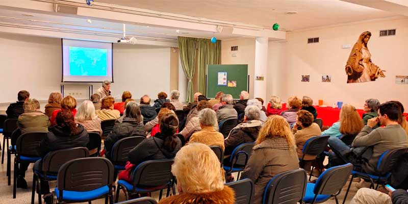 Cena hambre Fuentes 8x4