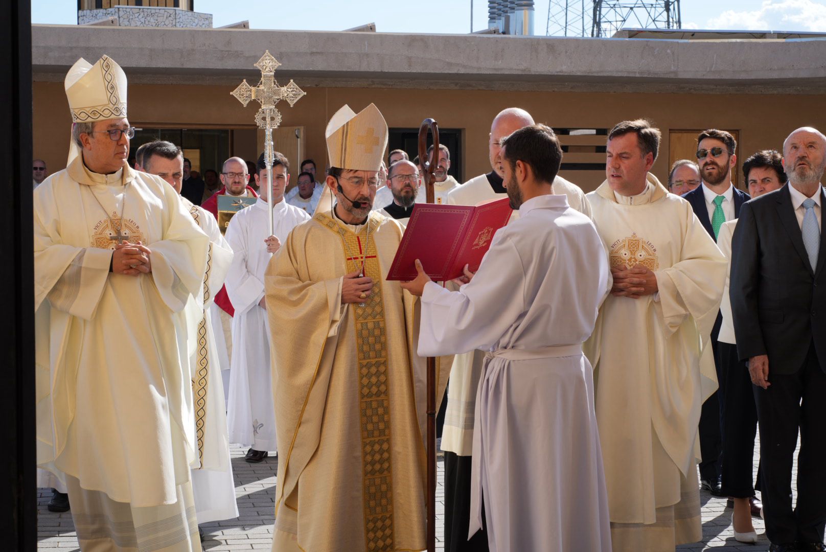 PHOTO 2024 04 21 18 34 00