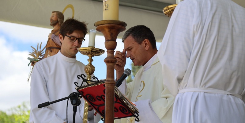 Cobo pradera evangelio 8x4