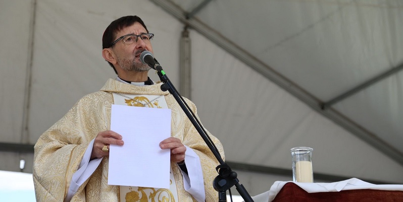 Cobo pradera frente 8x4