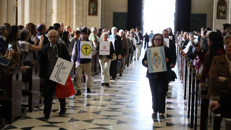 vigilia pentecostés dentro ok