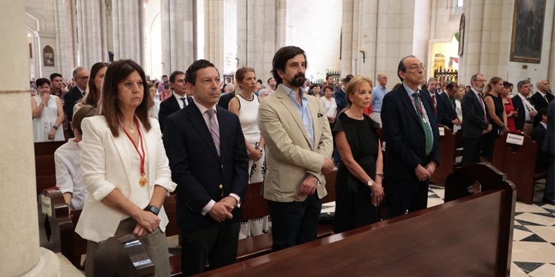 Corpus misa autoridades