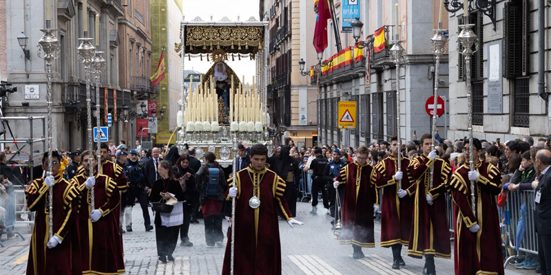 Jubileo cofradias estudiantes procesion