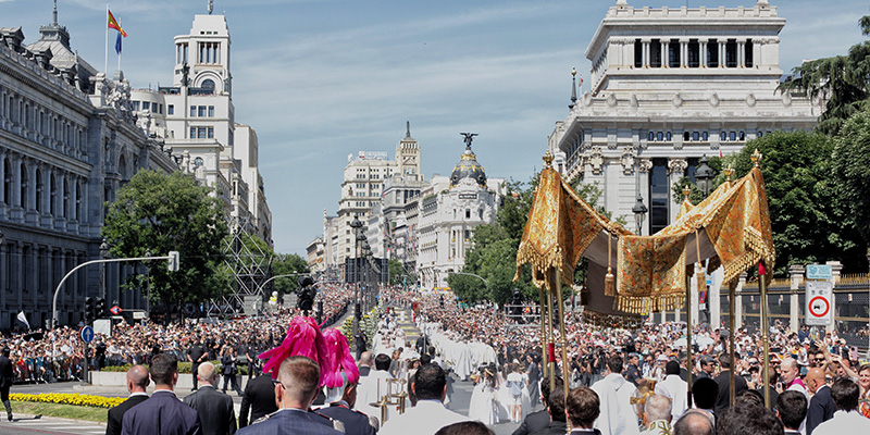 Coro escolania procesion
