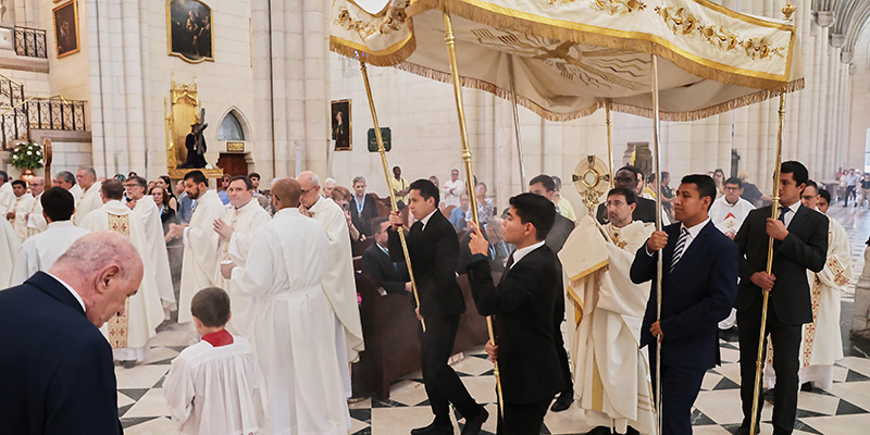 Custodia procesion