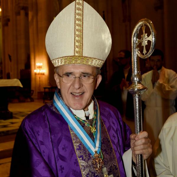 2014-12-10 - Entrega de la Medalla de la Real Esclavitud de Santa María la Real de la Almudena a D. Carlos Osoro