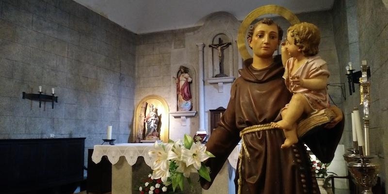 Nuestra Señora del Enebral acoge una Misa concelebrada en honor a san Antonio