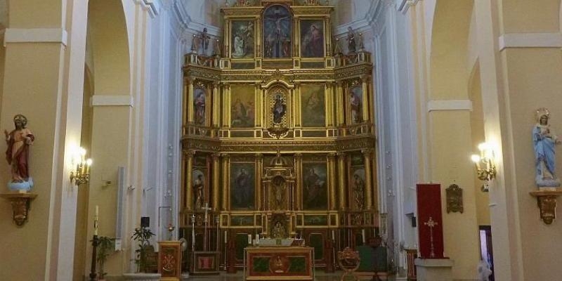 El cardenal Osoro celebra una Eucarist&iacute;a en Santa Mar&iacute;a la Antigua, de Vic&aacute;lvaro, para conmemorar el tercer aniversario de la coronaci&oacute;n can&oacute;nica de la imagen de la Virgen