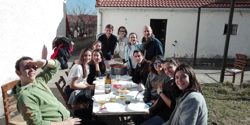 Becerril de la Sierra acoge la convivencia de jóvenes de San Juan Evangelista