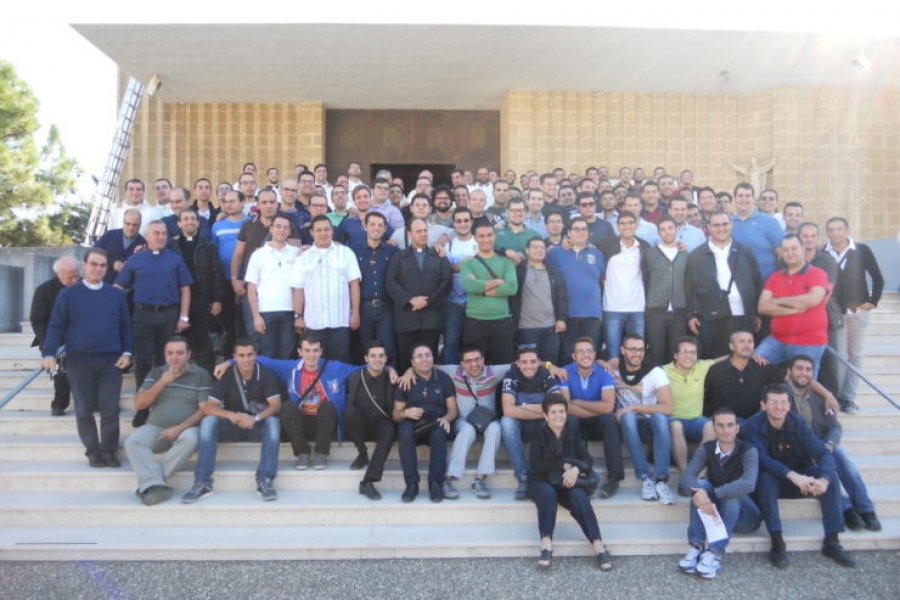 El Papa a los seminaristas del P&iacute;o XI: 'Cercanos a la gente dej&aacute;ndose inspirar por el Esp&iacute;ritu Santo'