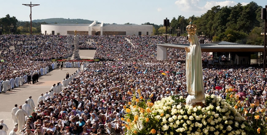 V&iacute;deo: los Papas que peregrinaron a F&aacute;tima