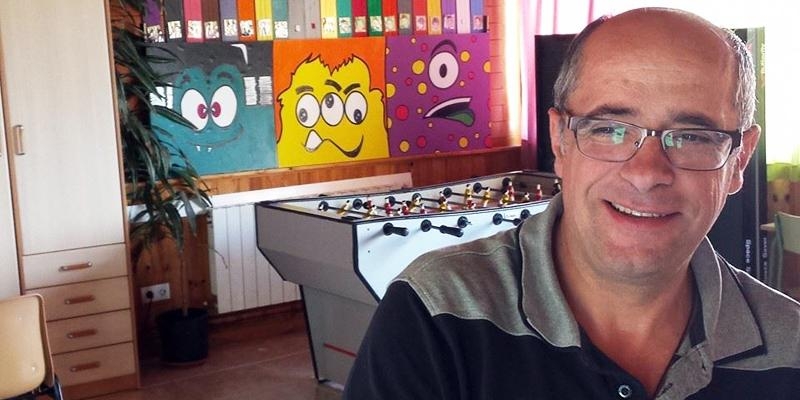 &laquo;Chicos que han sido 'matones' y 'gallitos' buscan a ese Dios misericordioso&raquo;