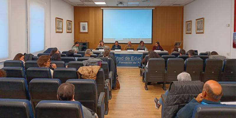 Vicente Martín, en las II Jornadas de la Cátedra Pro+Tejer: «El abuso espiritual atenta contra el mandato de no usar el nombre de Dios en vano»