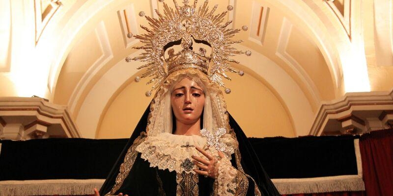 Sant&iacute;simo Cristo de la Fe acoge los cultos en honor a la titular de la hermandad de los Desamparados