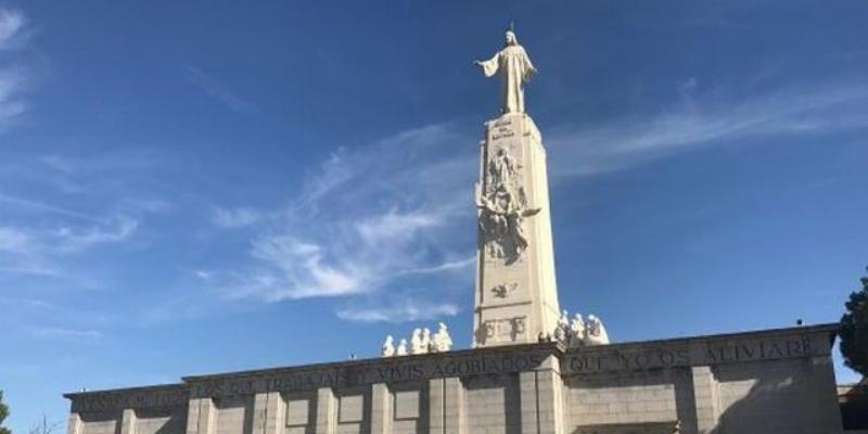 Sant&iacute;simo Cristo de la Victoria peregrina al Cerro de los &Aacute;ngeles