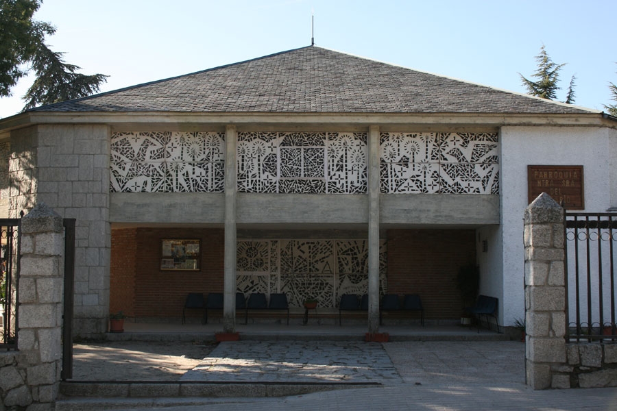 Comienzan las &lsquo;24 horas para el Se&ntilde;or&rsquo; en la parroquia Nuestra Se&ntilde;ora del Rosario de Hoyo de Manzanares