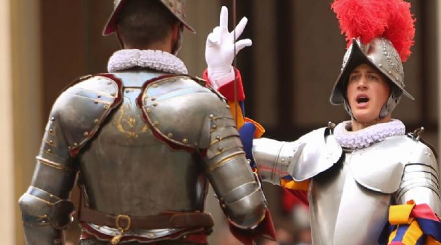 40 nuevos Guardias Suizos jurar&aacute;n fidelidad al Papa en el Vaticano